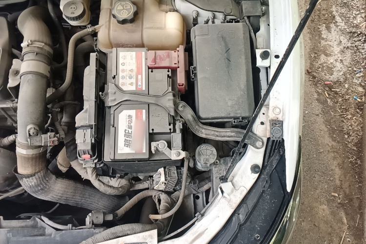Used Buick GT 2021 Revised Version 1.3T Automatic Mild Hybrid Elite Edition Engine Bay Left