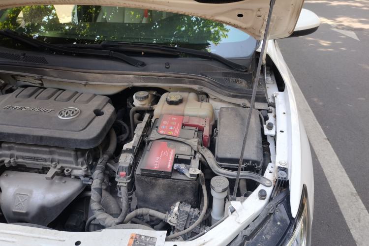 Used Buick GT 2021 Exemplar 1.5L Automatic Elite Version Engine Bay Left