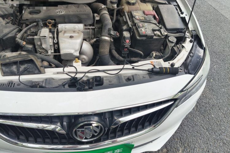 Used Buick GT 2021 1.3T Automatic Mild Hybrid Elite Version Engine Bay Left