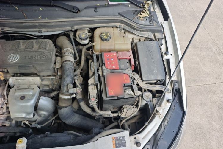 Used Buick GT 2021 1.3T Automatic Mild Hybrid Elite Version Engine Bay Left