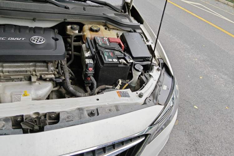 Used Buick GT 2021 Revised Version Flagship 1.5L Automatic Elite Edition Engine Bay Left