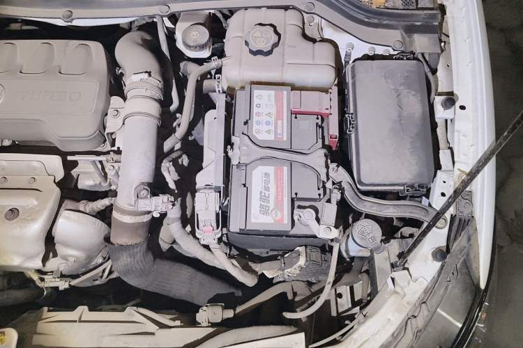 Used Buick GT 2021 1.3T Automatic Mild Hybrid Elite Version Engine Bay Left