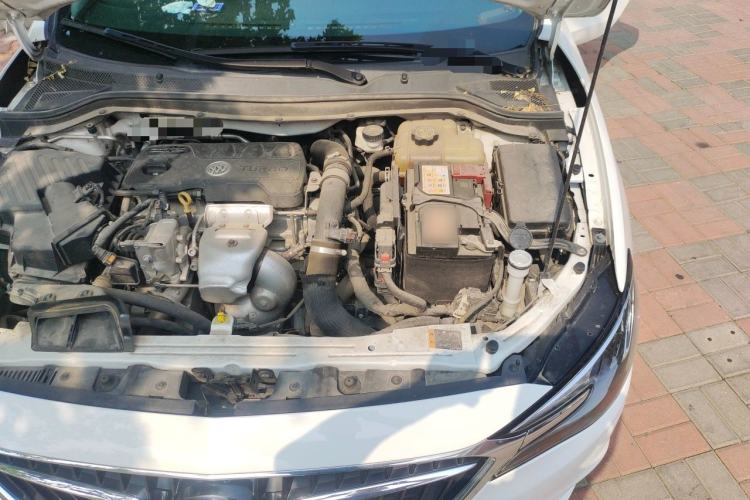 Used Buick GT 2021 Revised Version 1.3T Automatic Mild Hybrid Elite Edition Engine Bay Left