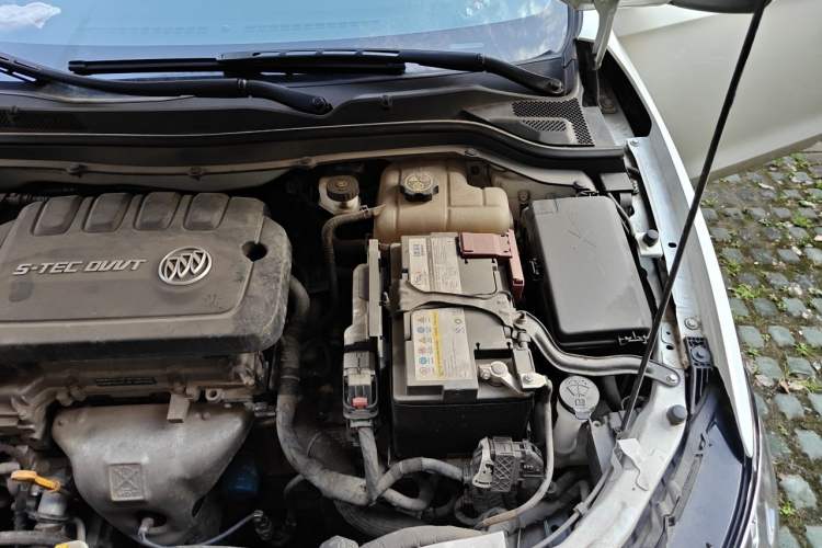 Used Buick GT 2021 Revised Version Flagship 1.5L Automatic Elite Edition Engine Bay Left