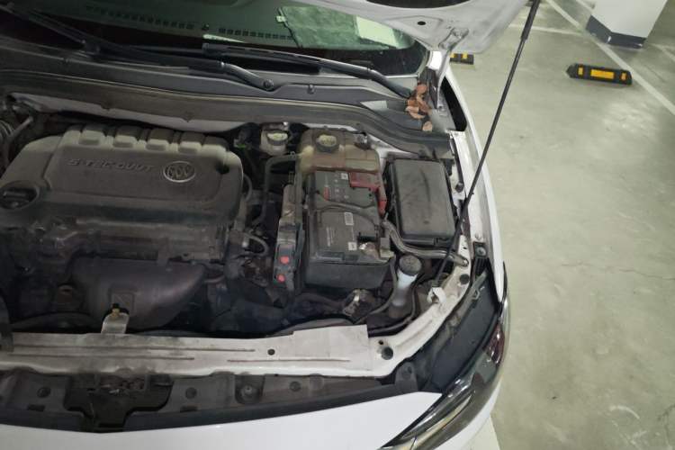 Used Buick GT 2021 Exemplar 1.5L Automatic Elite Version Engine Bay Left