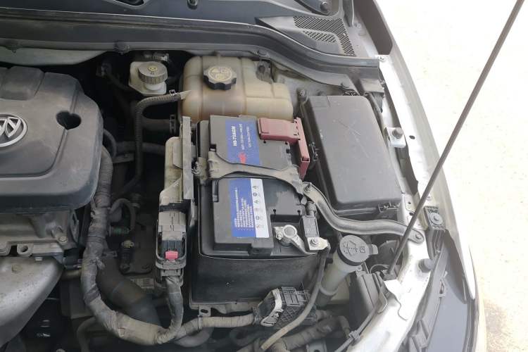 Used Buick GT 2021 Revised Version Flagship 1.5L Automatic Entry-Level Trim Engine Bay Left