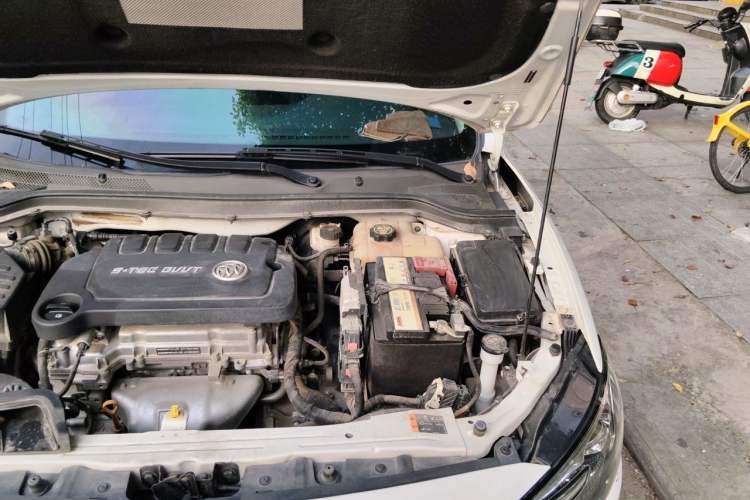 Used Buick GT 2021 Exemplar 1.5L Automatic Entry-Level Trim Engine Bay Left