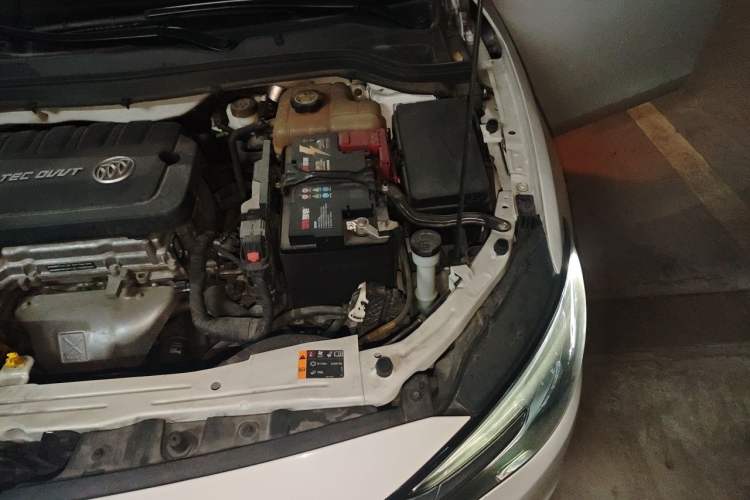 Used Buick GT 2021 Exemplar 1.5L Automatic Elite Version Engine Bay Left
