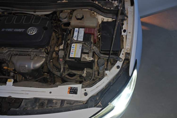 Used Buick GT 2021 Revised Version Flagship 1.5L Automatic Elite Edition Engine Bay Left