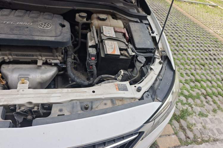 Used Buick GT 2021 Exemplar 1.5L Automatic Elite Version Engine Bay Left