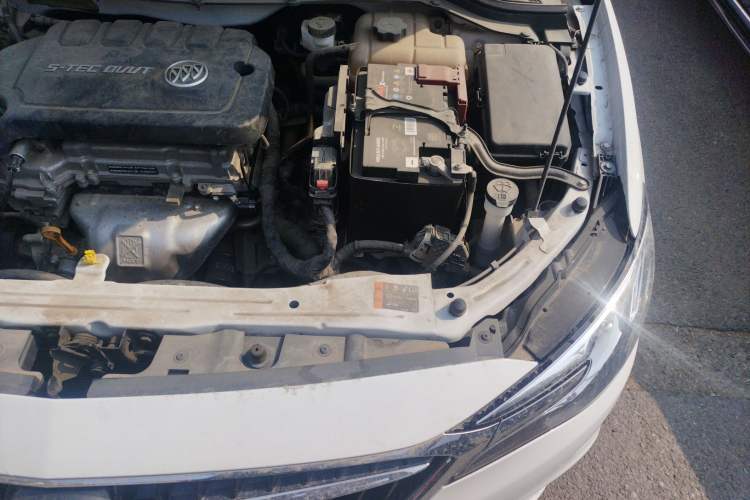 Used Buick GT 2021 Exemplar 1.5L Automatic Elite Version Engine Bay Left