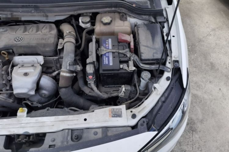 Used Buick GT 2021 Revised Version 1.3T Automatic Mild Hybrid Elite Edition Engine Bay Left