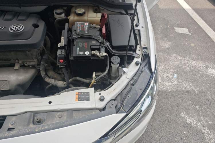 Used Buick GT 2021 Exemplar 1.5L Automatic Elite Version Engine Bay Left