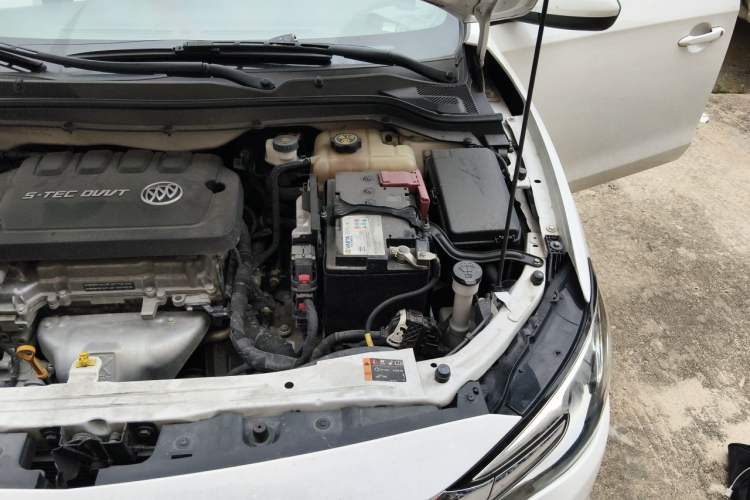 Used Buick GT 2021 Exemplar 1.5L Automatic Elite Version Engine Bay Left
