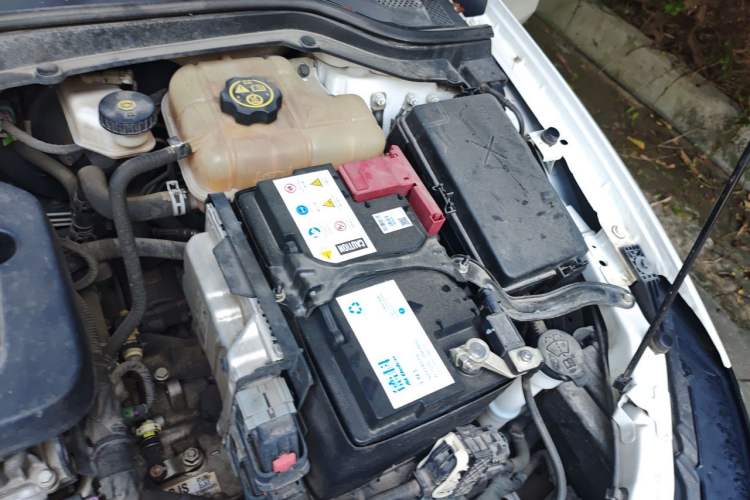 Used Buick GT 2021 Revised Version Flagship 1.5L Automatic Elite Edition Engine Bay Left