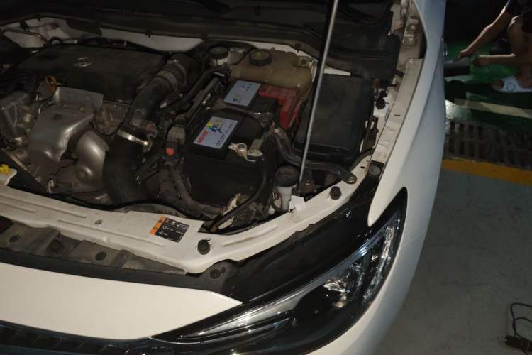 Used Buick GT 2021 Revised Version 1.3T Automatic Mild Hybrid Elite Edition Engine Bay Left