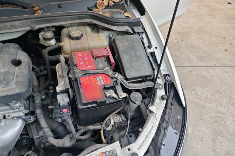 Used Buick GT 2021 Revised Version Flagship 1.5L Automatic Elite Edition Engine Bay Left
