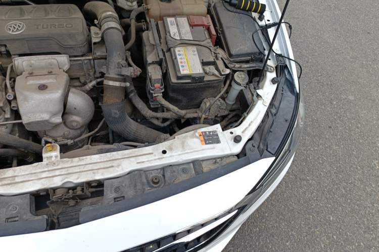 Used Buick GT 2021 1.3T Automatic Mild Hybrid Elite Version Engine Bay Left