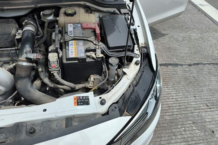 Used Buick GT 2021 Revised Version 1.3T Automatic Mild Hybrid Elite Edition Engine Bay Left