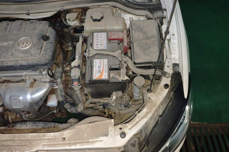 Used Buick GT 2021 Exemplar 1.5L Automatic Elite Version Engine Bay Left