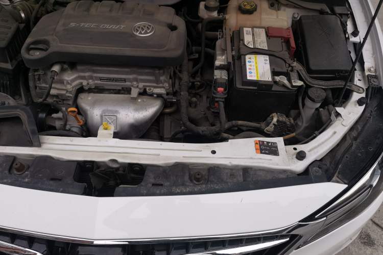 Used Buick GT 2021 Revised Version Flagship 1.5L Automatic Elite Edition Engine Bay Left