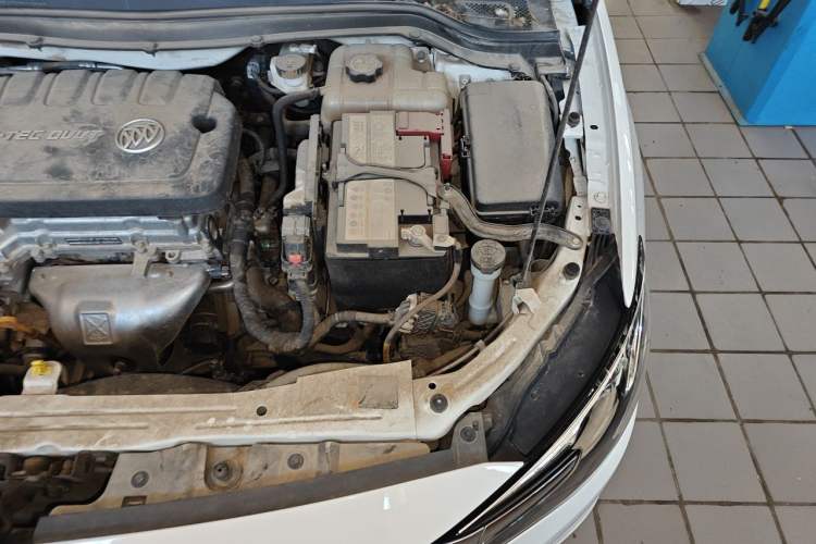 Used Buick GT 2021 Revised Version Flagship 1.5L Automatic Elite Edition Engine Bay Left