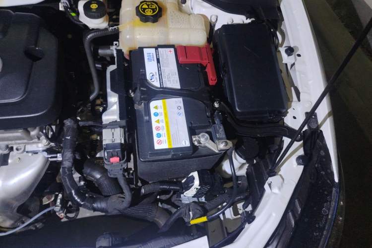 Used Buick GT 2021 Revised Version Flagship 1.5L Automatic Elite Edition Engine Bay Left