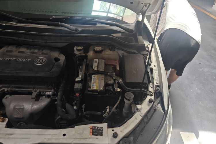 Used Buick GT 2021 Exemplar 1.5L Automatic Elite Version Engine Bay Left