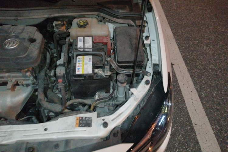 Used Buick GT 2021 Exemplar 1.5L Automatic Elite Version Engine Bay Left