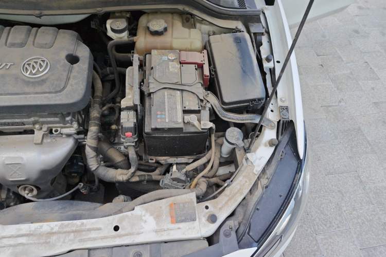 Used Buick GT 2021 Exemplar 1.5L Automatic Elite Version Engine Bay Left