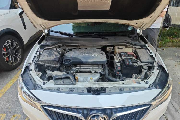 Used Buick GT 2021 Revised Version Flagship 1.5L Automatic Elite Edition Engine Bay