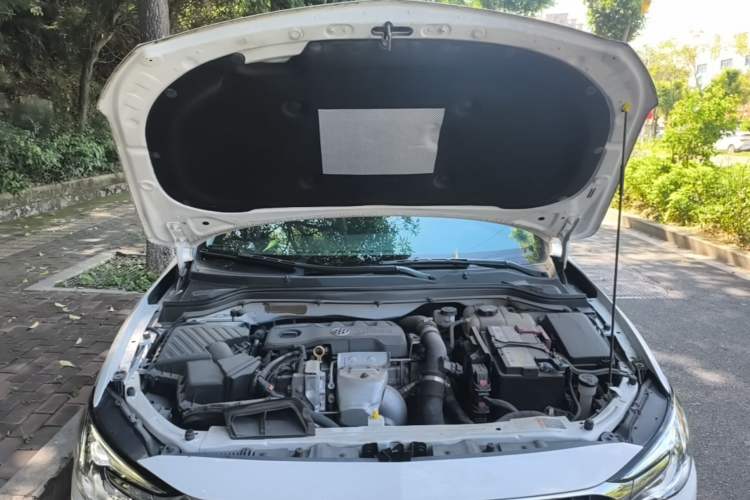 Used Buick GT 2021 Revised Version 1.3T Automatic Mild Hybrid Elite Edition Engine Bay