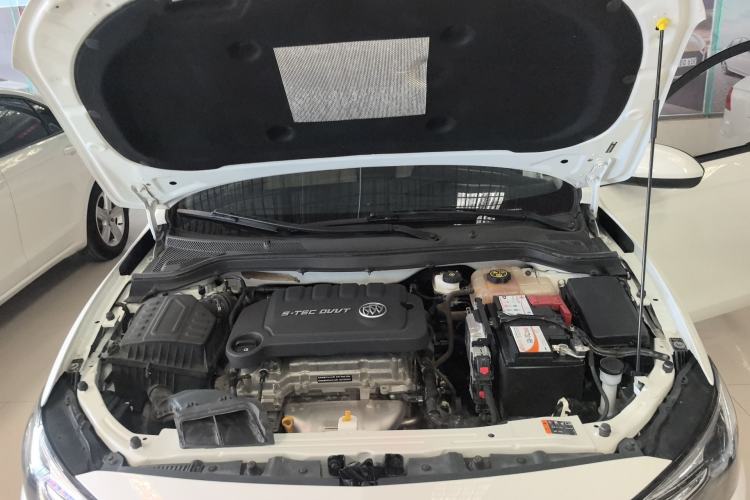 Used Buick GT 2021 Exemplar 1.5L Automatic Elite Version Engine Bay
