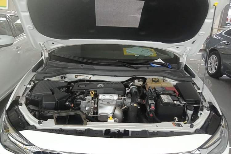 Used Buick GT 2021 Revised Version 1.3T Automatic Mild Hybrid Elite Edition Engine Bay