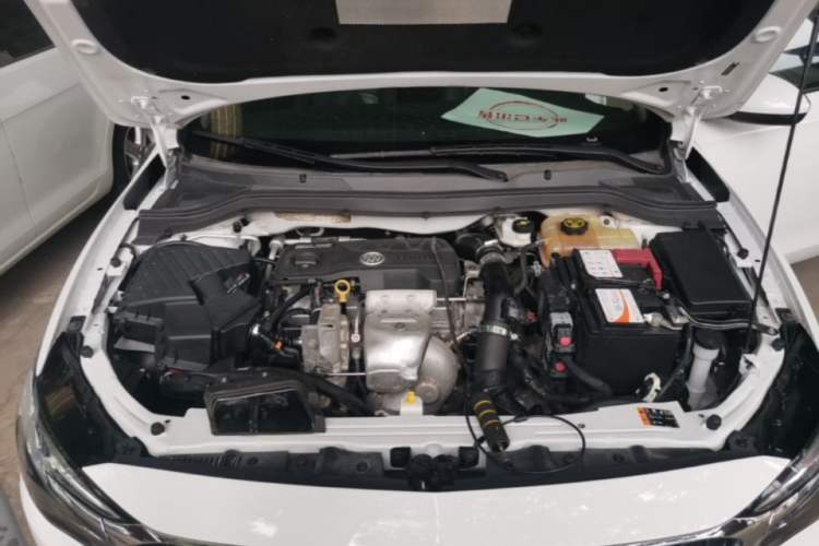 Used Buick GT 2021 1.3T Automatic Mild Hybrid Elite Version Engine Bay