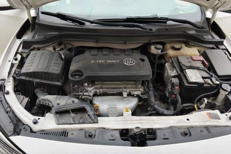 Used Buick GT 2021 Exemplar 1.5L Automatic Elite Version Engine Bay