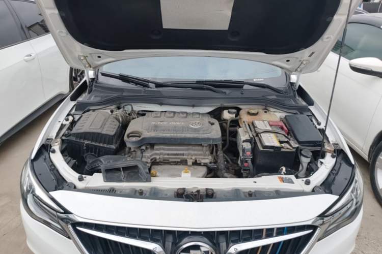 Used Buick GT 2021 Exemplar 1.5L Automatic Elite Version Engine Bay