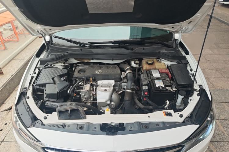 Used Buick GT 2021 1.3T Automatic Mild Hybrid Entry Model Engine Bay