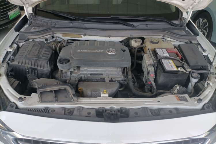 Used Buick GT 2021 Exemplar 1.5L Automatic Elite Version Engine Bay
