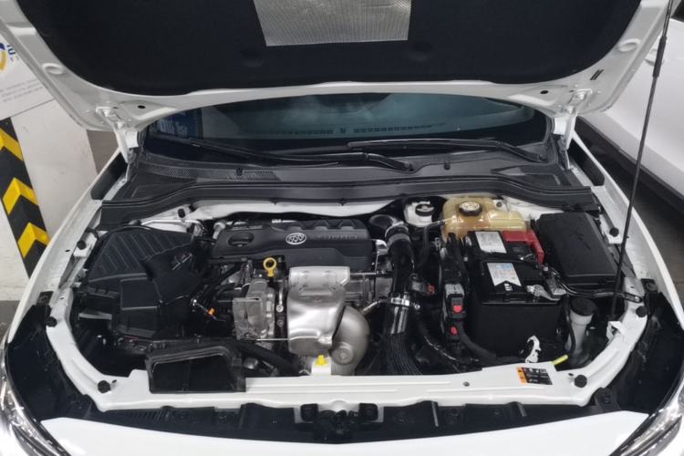 Used Buick GT 2021 Revised Version 1.3T Automatic Mild Hybrid Elite Edition Engine Bay