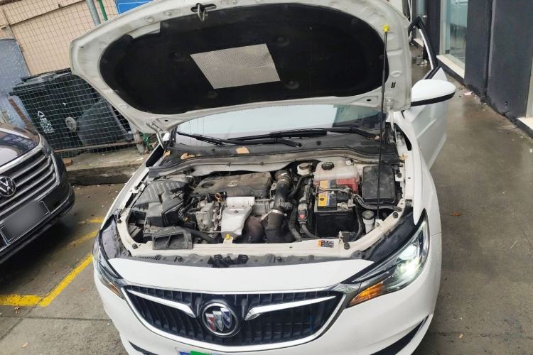 Used Buick GT 2021 Revised Version 1.3T Automatic Mild Hybrid Elite Edition Engine Bay