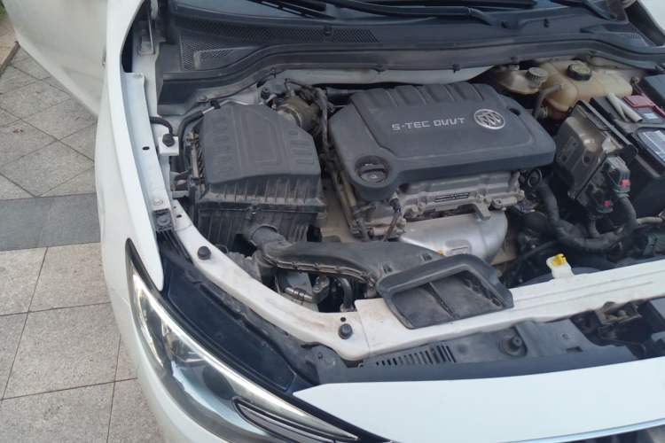 Used Buick GT 2021 Revised Version Flagship 1.5L Automatic Elite Edition Engine Bay Right