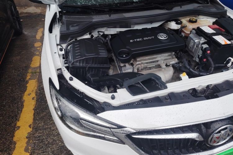 Used Buick GT 2021 Exemplar 1.5L Automatic Entry-Level Trim Engine Bay Right