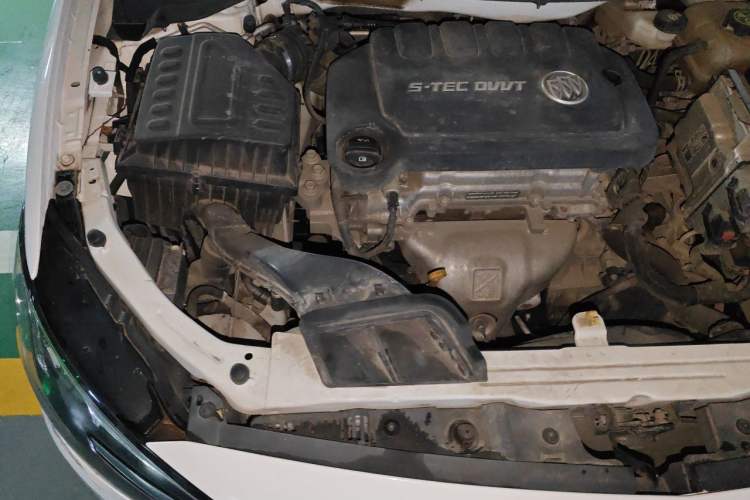 Used Buick GT 2021 Exemplar 1.5L Automatic Elite Version Engine Bay Right