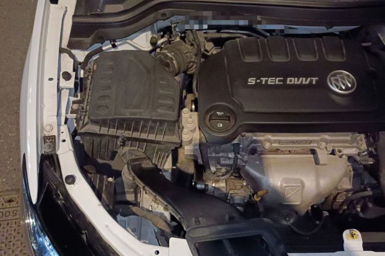 Used Buick GT 2021 Exemplar 1.5L Automatic Elite Version Engine Bay Right