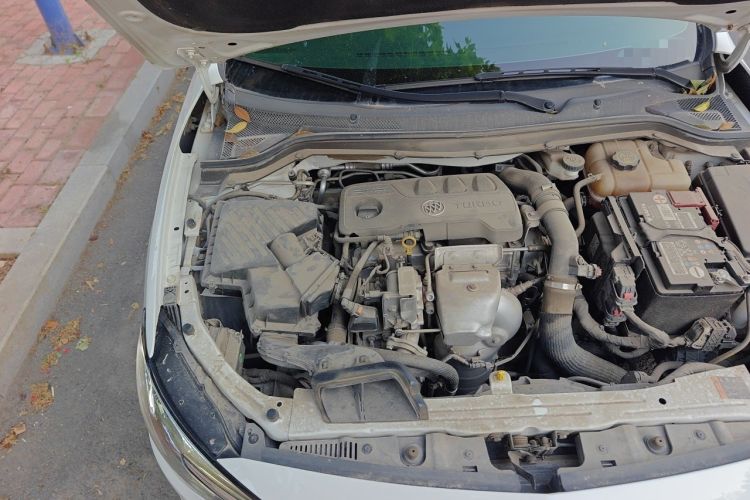 Used Buick GT 2021 1.3T Automatic Mild Hybrid Elite Version Engine Bay Right