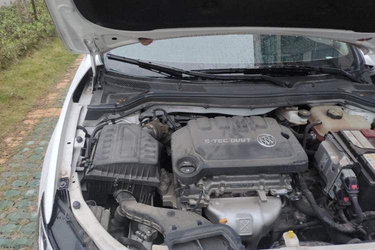 Used Buick GT 2021 Exemplar 1.5L Automatic Entry-Level Trim Engine Bay Right