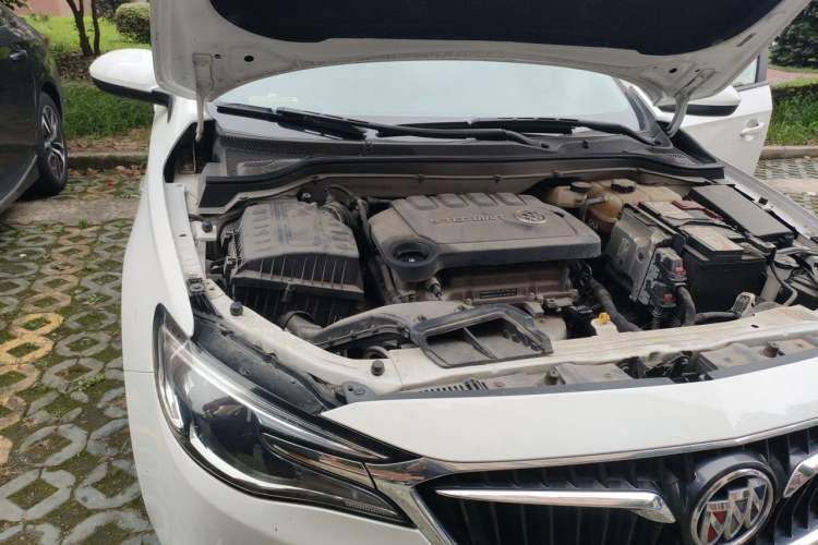 Used Buick GT 2021 Exemplar 1.5L Automatic Elite Version Engine Bay Right