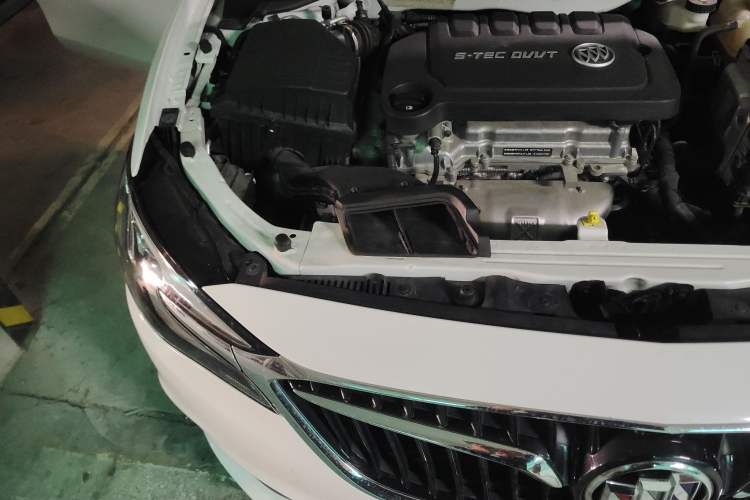 Used Buick GT 2021 Revised Version Flagship 1.5L Automatic Elite Edition Engine Bay Right
