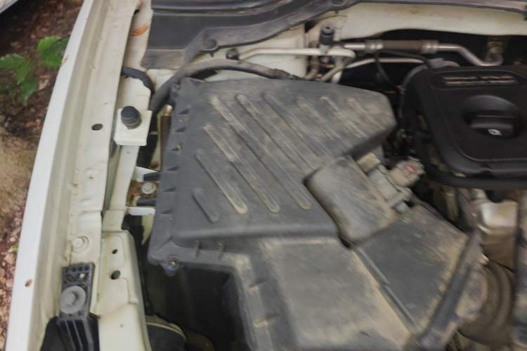 Used Buick GT 2021 1.3T Automatic Mild Hybrid Entry Model Engine Bay Right
